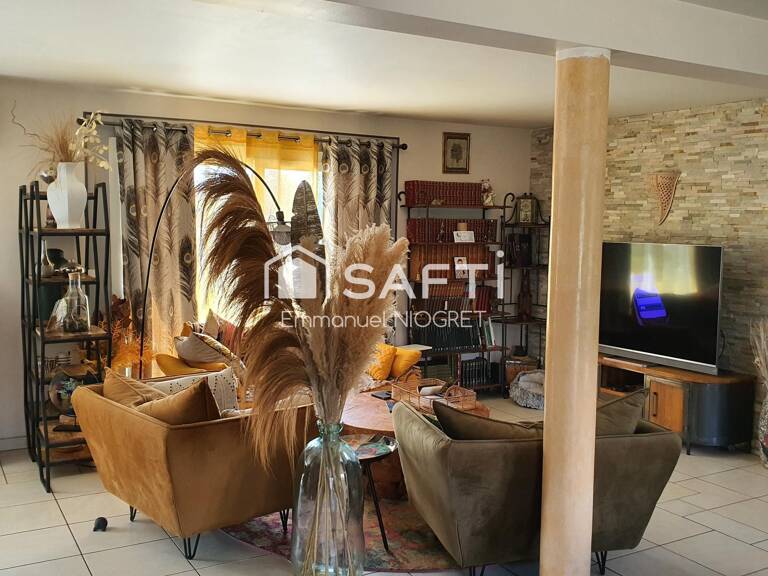 Superbe maison de 115 m² sur 883 m² de terrain, 3 chambres — photo 1