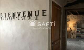 Maison 12 Pièces 296 m² à vendre à La Caillère-Saint-Hilaire (85410)