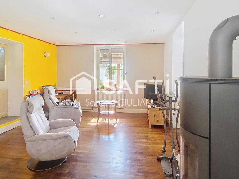 Maison spacieuse avec garage, terrasse, jardin au calme absolu ! — photo 1