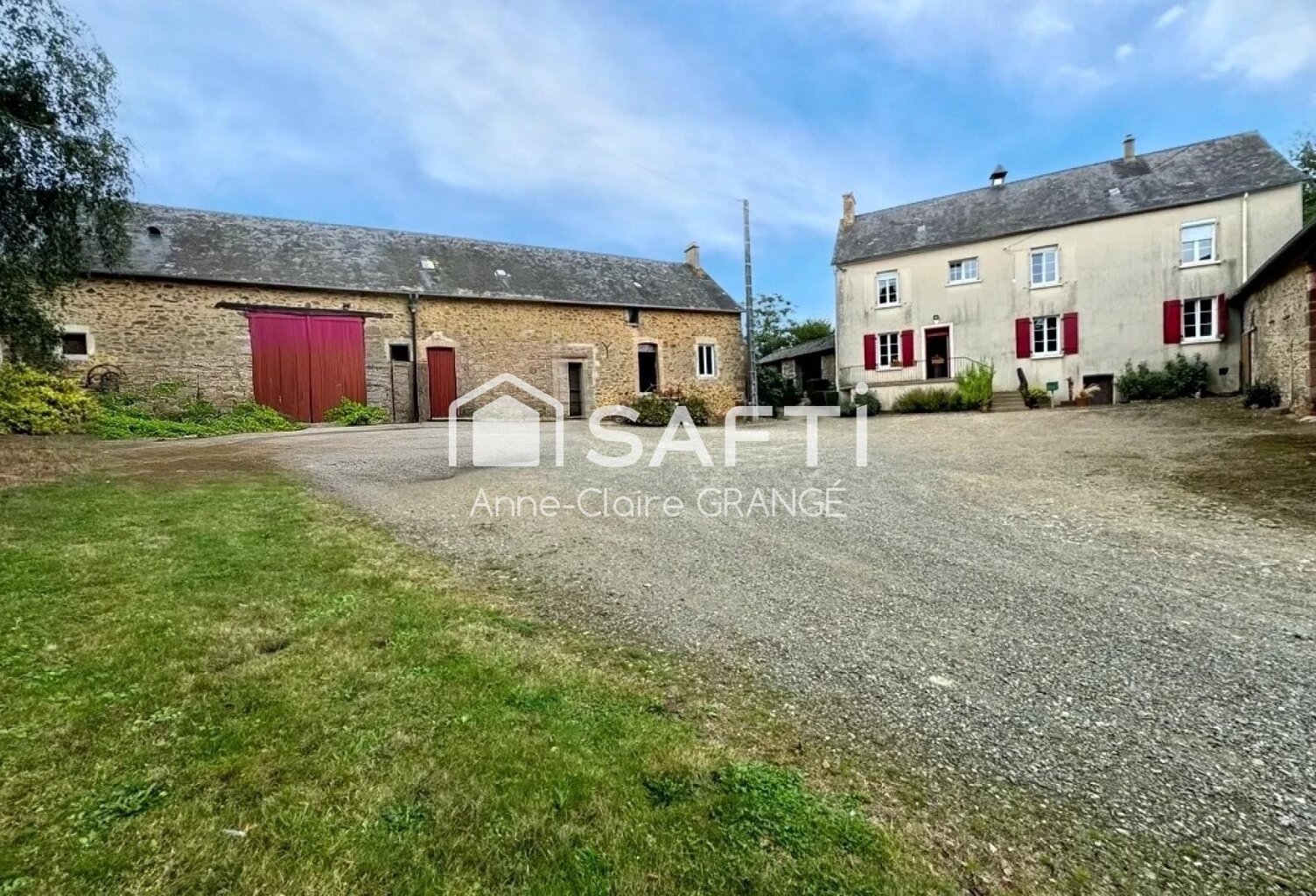 Corps de ferme avec hangar récent et dépendances  — photo 1