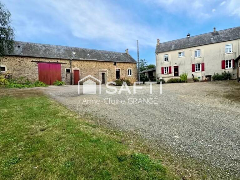 Corps de ferme avec hangar récent et dépendances  — photo 1