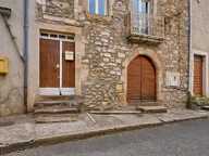 Une authentique maison en pierre au cœur d'un hameau plein de charme, avec jardin en bord de rivière. — photo 3