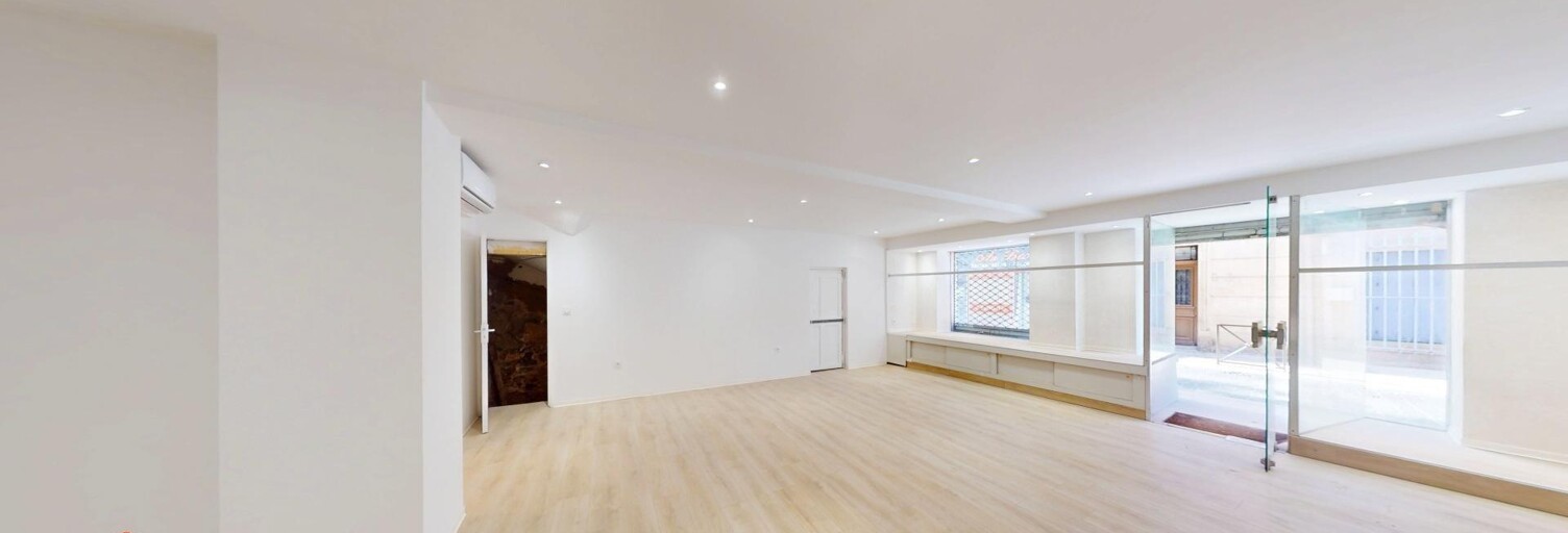 Commerce 3 Pièces 91 m² à louer à Solliès-Pont (83210)