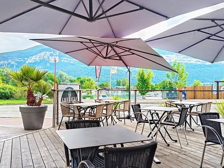 URGENT  VENTE FONDS DE COMMERCE BAR  RESTAURANT  GLACIER  SNACKING Vente pour raison de santé — photo 1