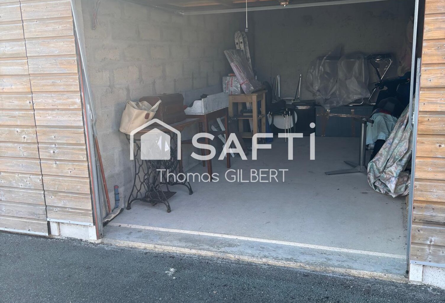 Garage dans résidence sécurisée, avec télécommande quartier des impôts — photo 1