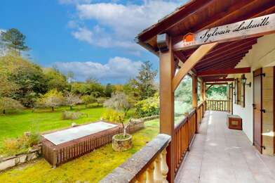 Maison 5 pièces 323000 €