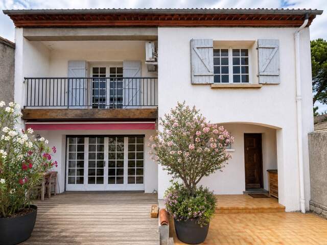 Carcassonne  Maison 160 m²  4 chambres  Garage 45 m² — photo du bien