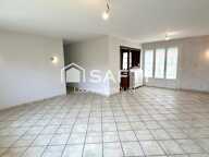 Maison plain pied disposant de trois chambres — photo 2
