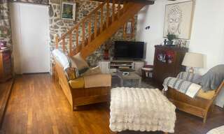 Maison 6 Pièces 141 m² à vendre à Champs-sur-Tarentaine-Marchal (15270)