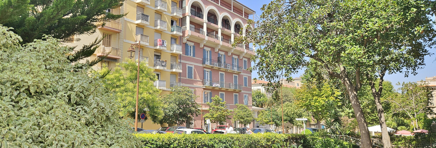 Appartement 5 Pièces 141 m² à vendre à Ajaccio (20000)