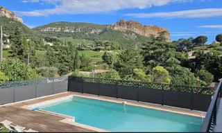 Appartement 6 Pièces 189 m² à louer à Cassis (13260)