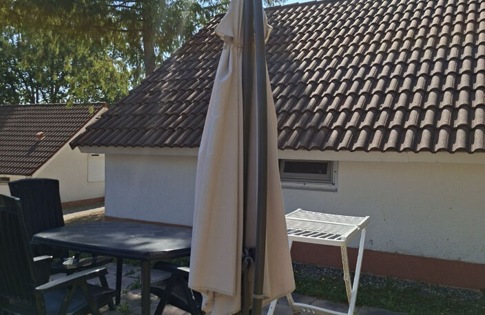 MAISON  DE VACANCES AVEC JARDIN TERRASSE, WIFI, PISCINES, PR — photo 3