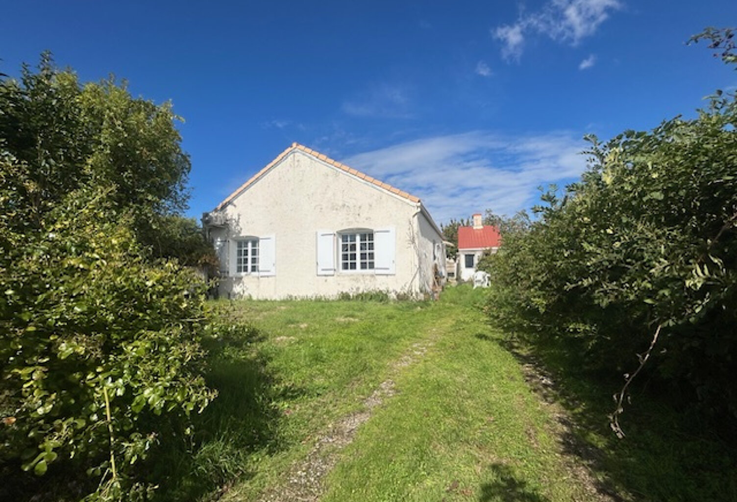 A Vendre à COEX, maison familiale avec potentiel — photo 1