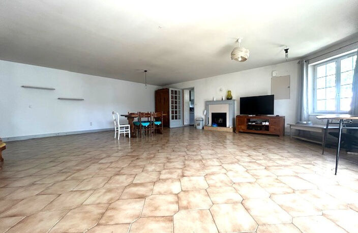 A Vendre à COEX, maison familiale avec potentiel — photo 3