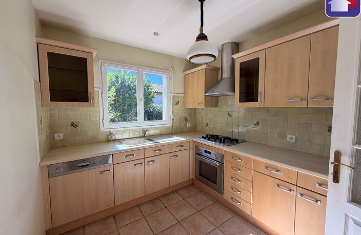 Vente maison 4 pièces 100 m² Foix (09000) — photo 3