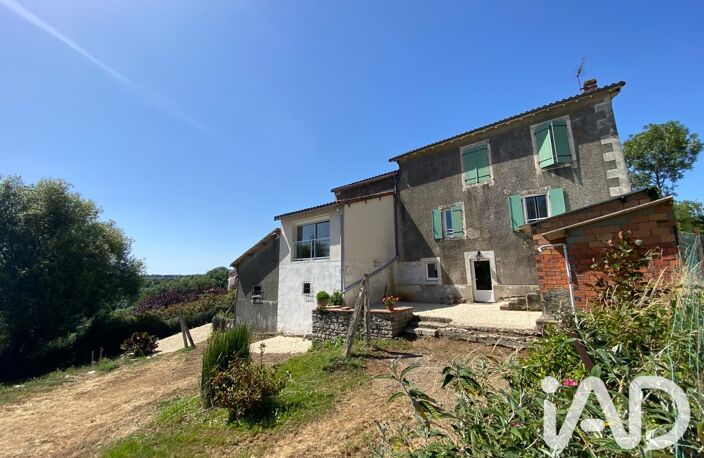 Vente Maison/villa 7 pièces — photo 2