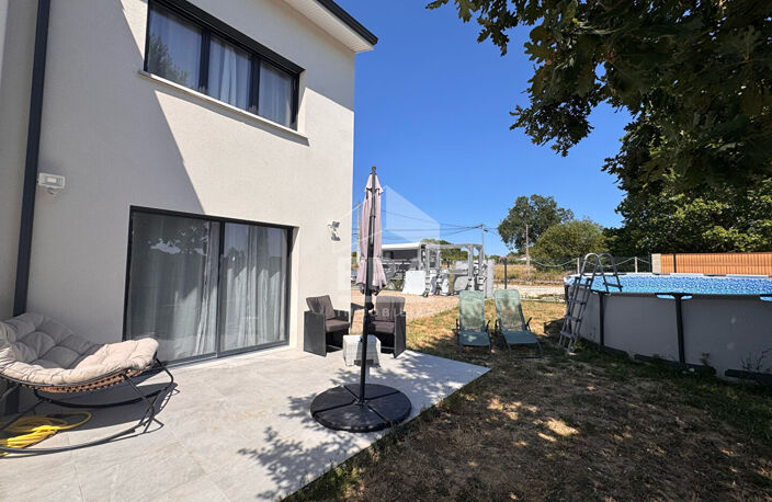 Maison neuve 4 pièces à vendre à La Lande-de-Fronsac (Réf. 3202) — photo 2
