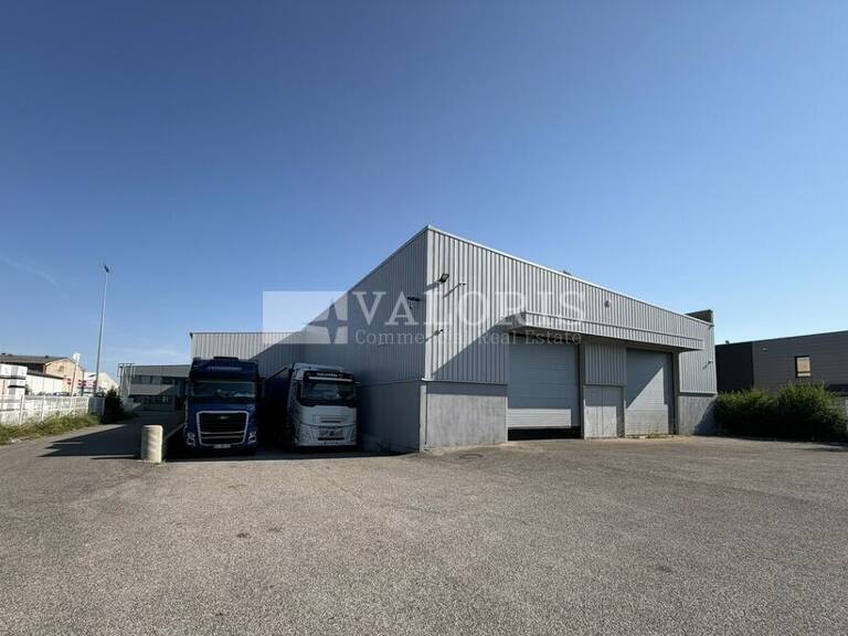 ENTREPOT - LOGISTIQUE à LOUER — photo 1