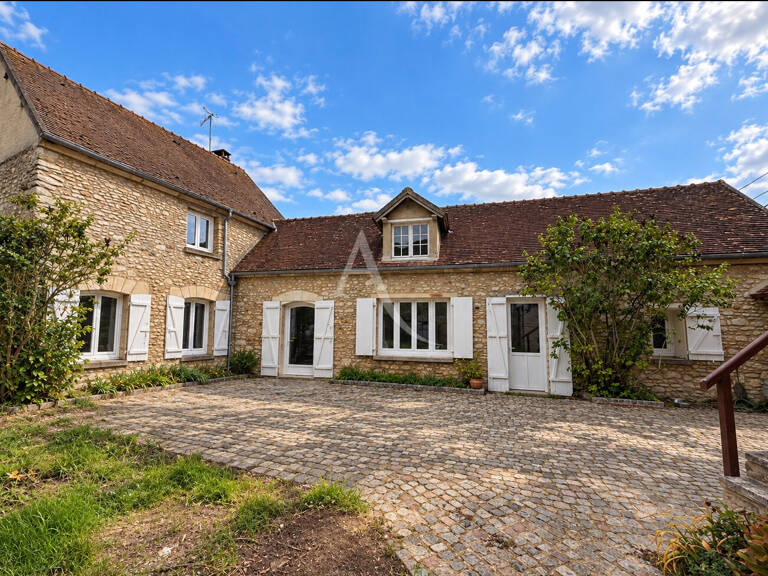 Maison en pierre dans le Vexin — photo 1