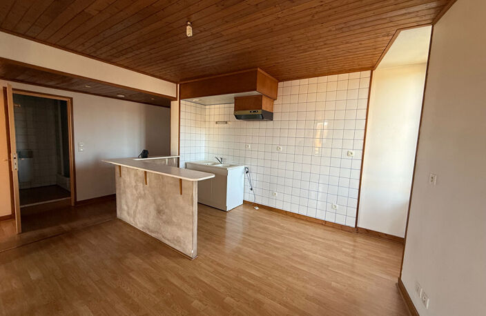 Appartement Le Pont De Beauvoisin 3 pièce(s) 62.76 m2 — photo 2