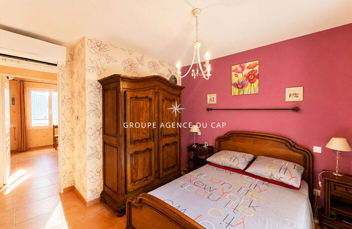 APPARTEMENT A VENDRE 3 PIECES AVEC GARAGE SUR SAINTE MAXIME PROCHE DES COMMODITES ET DU CENTRE VILLE — photo 4
