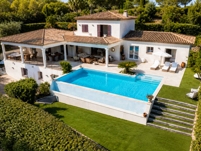 VILLA 7 PIÈCES DE 275M2 AU SEMAPHORE À SAINTE-MAXIME — photo 1