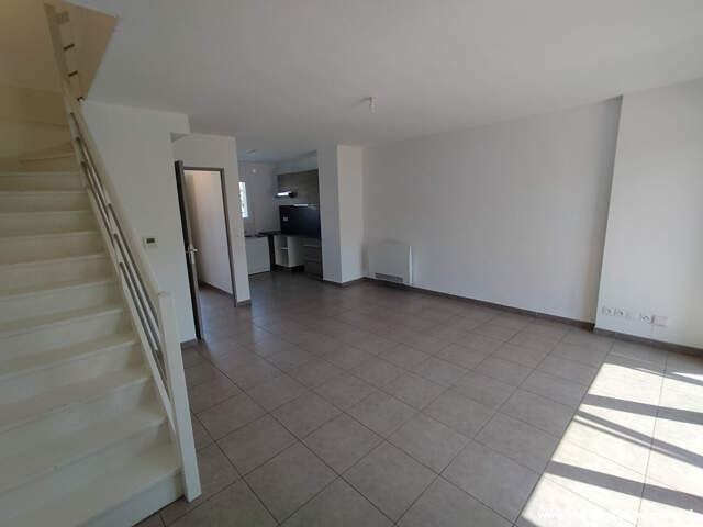 Maison T3 - 67 m² - Jardin et parking privatif — photo du bien