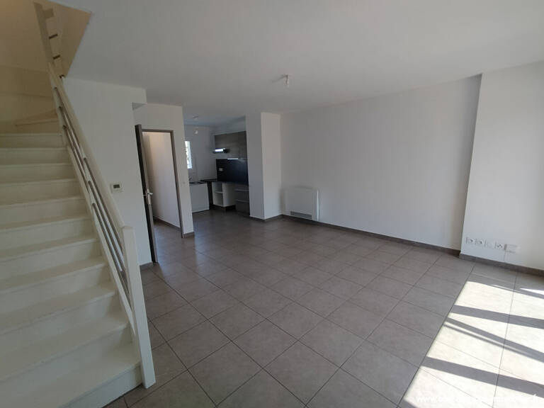 Maison T3 - 67 m² - Jardin et parking privatif — photo 1