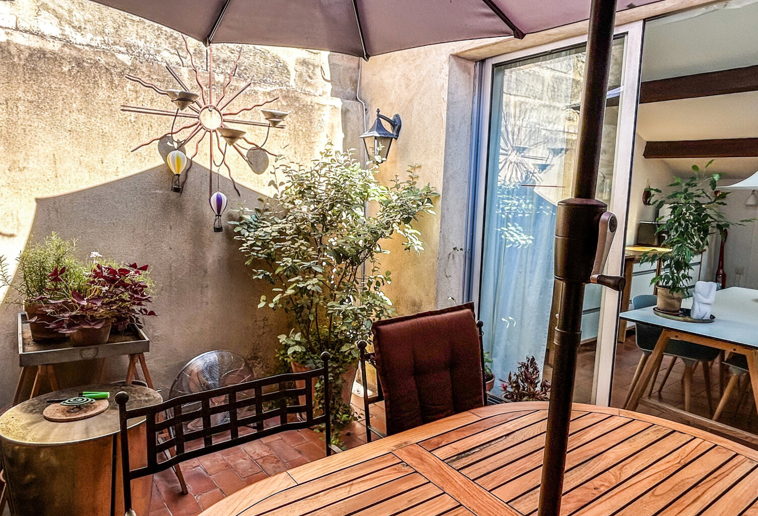 Maison de village avec terrasses — photo 1