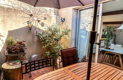 Maison de village avec terrasses — photo du bien