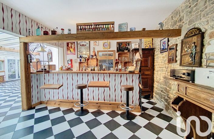 Vente Maison/villa 6 pièces — photo 2