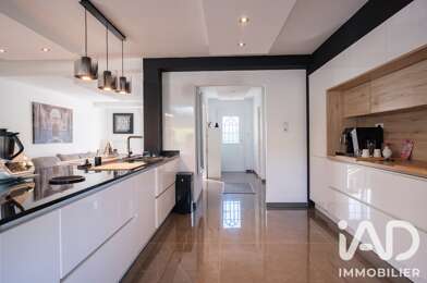 Maison 7 pièces 499000 €