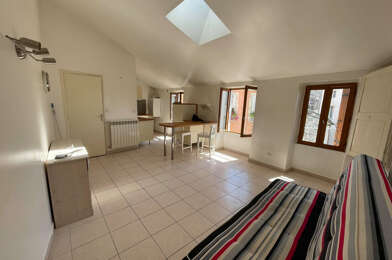 Appartement 1 pièces 340 €