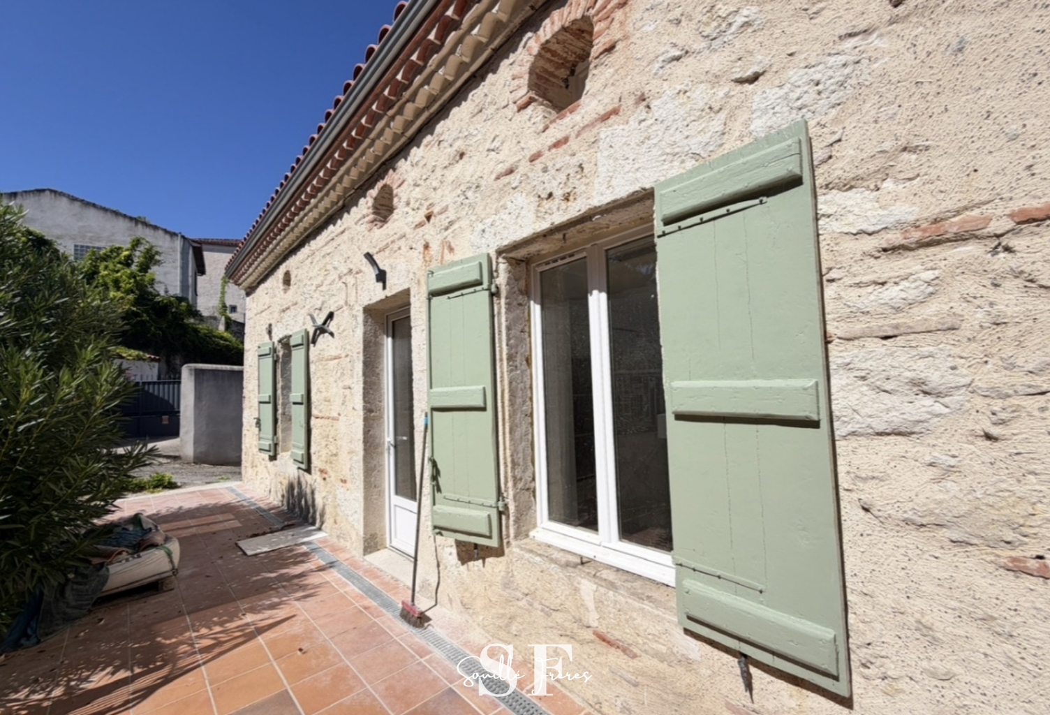 LAYRAC - MAISON -118.67 m2 — photo 1