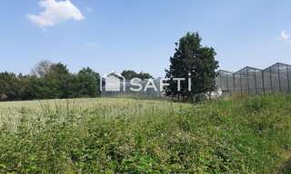 Commerce  30176 m² à vendre à Noyal-Châtillon-sur-Seiche (35230)