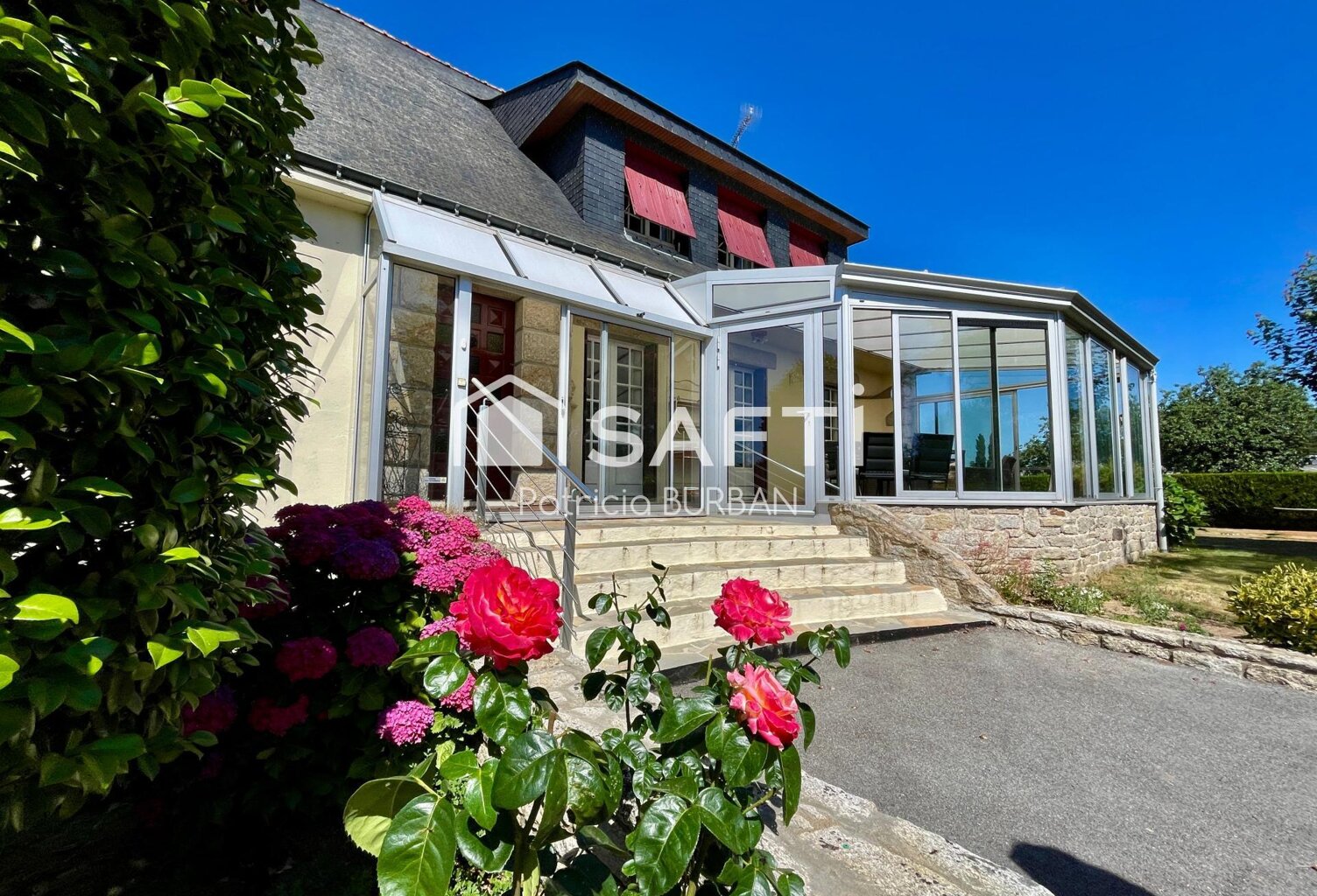 Maison 163 m2, 4 chambres, 2337 m2 de terrain — photo 1