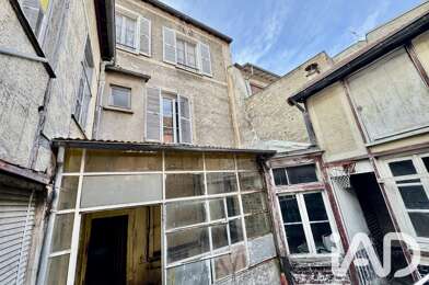 Immeuble  275000 €