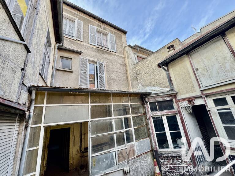 Vente Immeuble 264 m&sup2; — photo 1