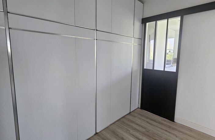 Vente Appartement 3 pièces — photo 3