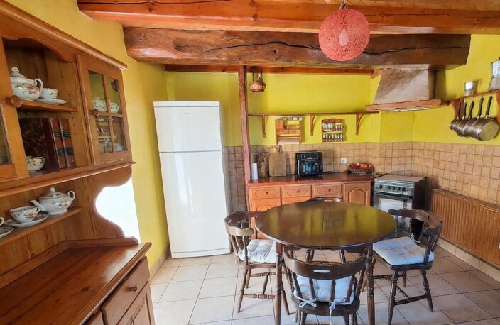 Maison 6 pièces sur 7 ares et 93 centiares — photo 2