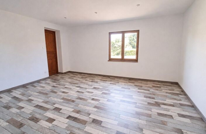 Maison 6 pièces sur 7 ares et 93 centiares — photo 5