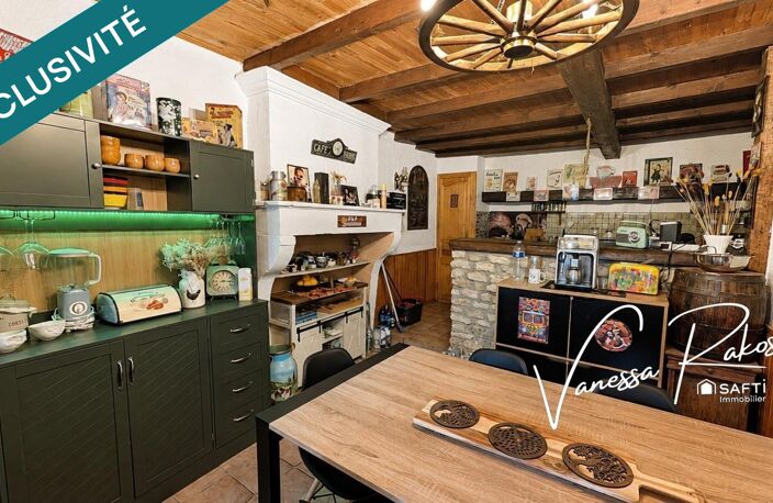 À Ternant, maison familiale de 186 m² avec 4 chambres, beaux volumes, cave et espaces modulables. — photo 3