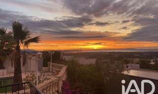 Maison 8 Pièces 230 m² à vendre à Hyères (83400)