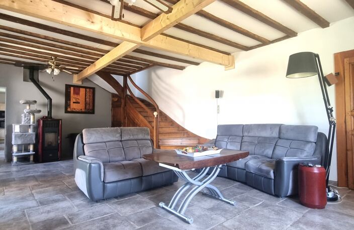Vente Maison/villa 7 pièces — photo 4