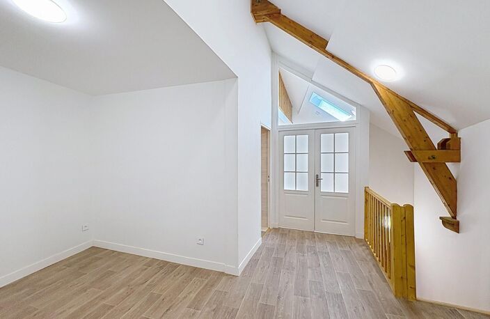 Magnifique Triplex rénové à la campagne — photo 5