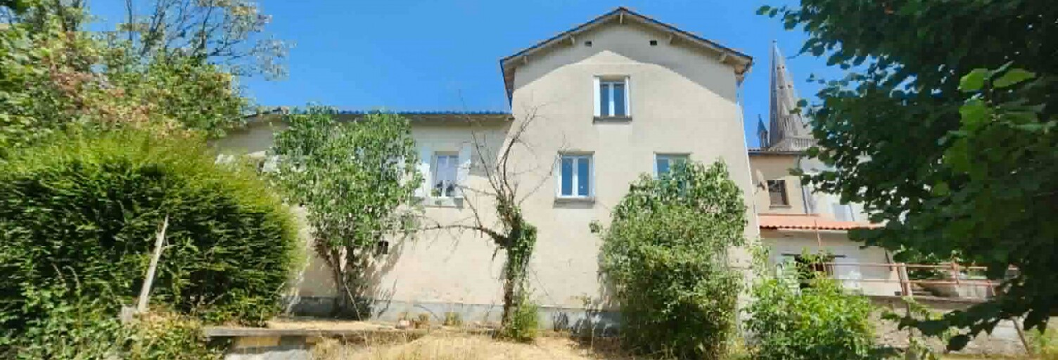 Maison 6 Pièces 120 m² à vendre à Villetoureix (24600)