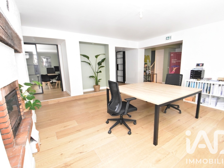 Vente Boutique/Local commercial 173 m&sup2; — photo 1