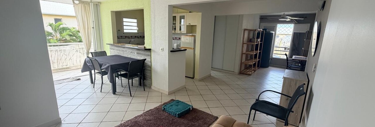Appartement 4 Pièces 76 m² à louer à Fort-de-France (97200)