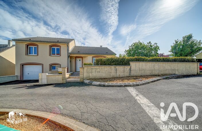 Vente Maison/villa 5 pièces — photo 2