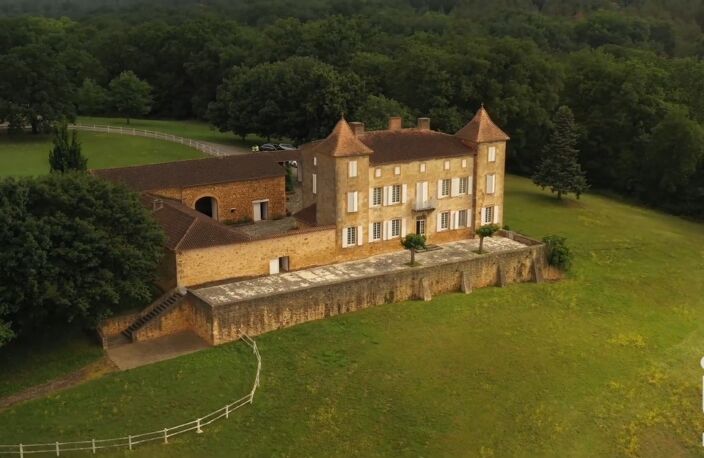 Vente Château 9 pièces — photo 3